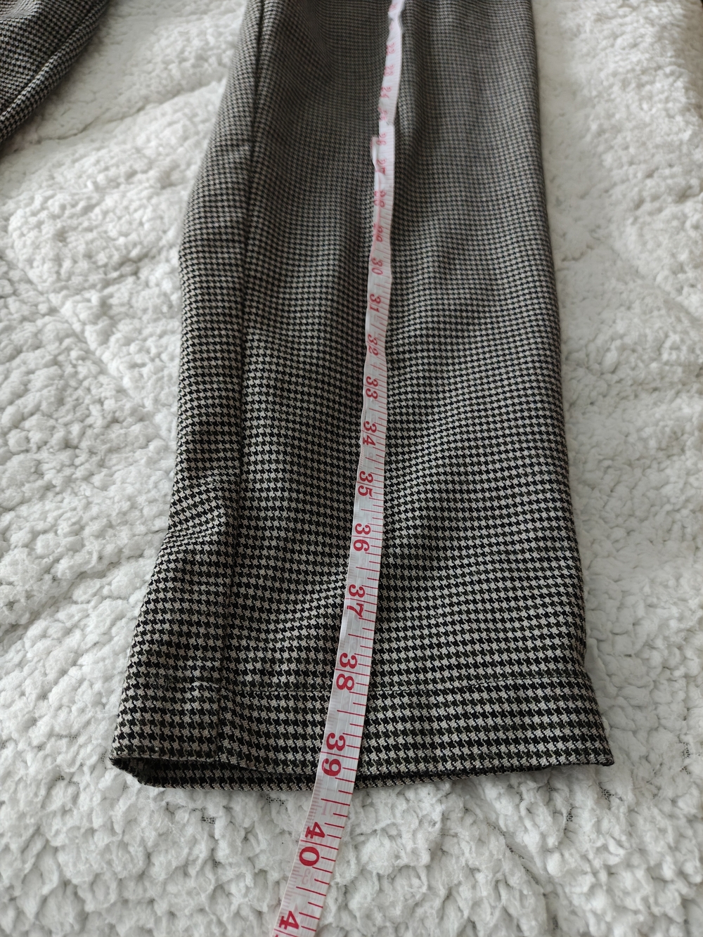 Harlow High-Waist 14,5," Paperbag Trousers in Taupe Houndstooth - Picture 8 of 12